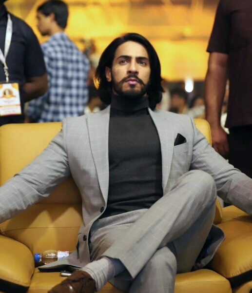 ठाकुर अनूप सिंह 