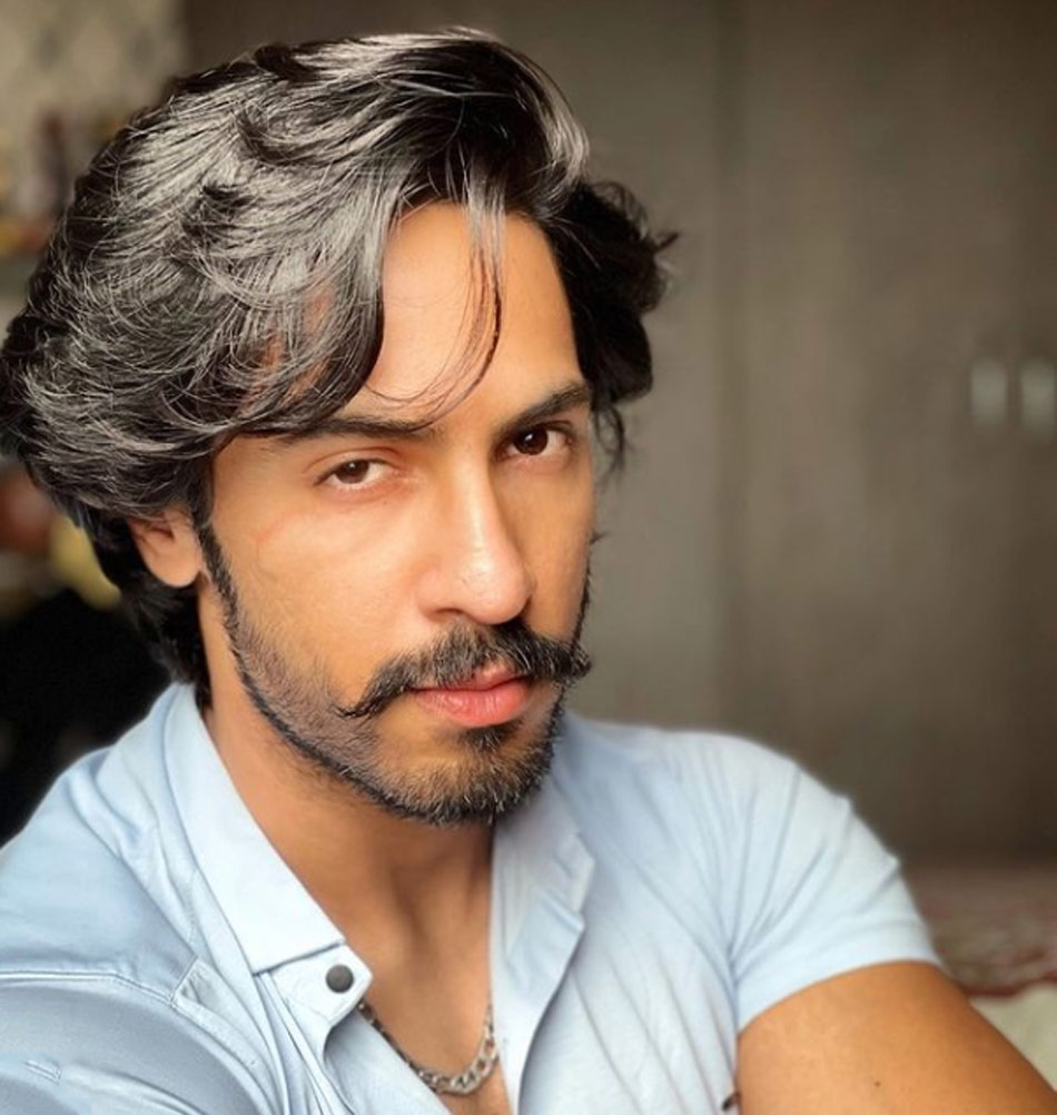 ठाकुर अनूप सिंह 