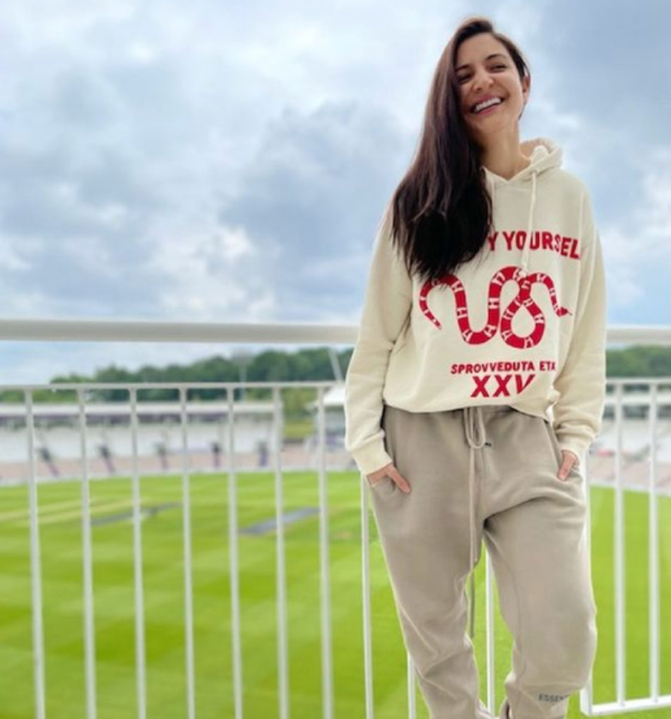 अनुष्का शर्मा 