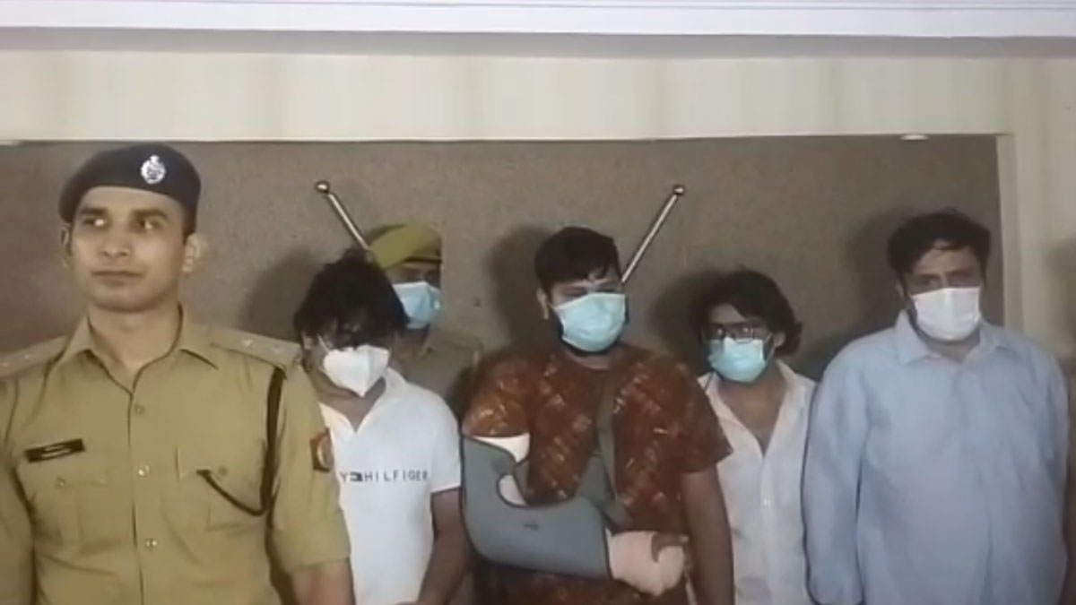 कानपुर में बैठकर अमेरिकी लोगों से ठगी 