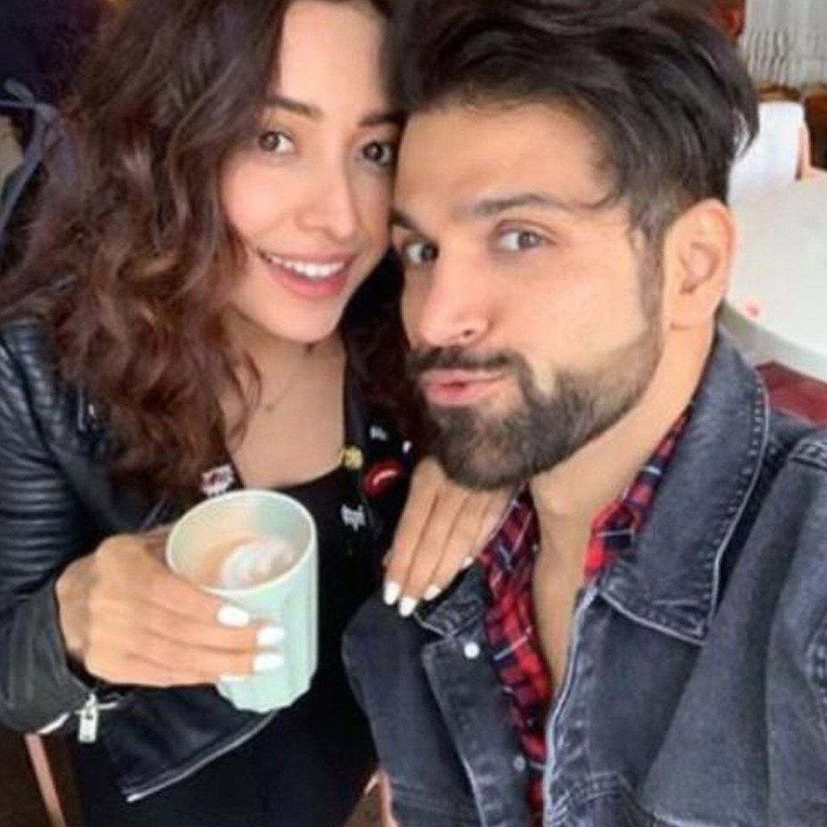 आशा-ऋत्विक