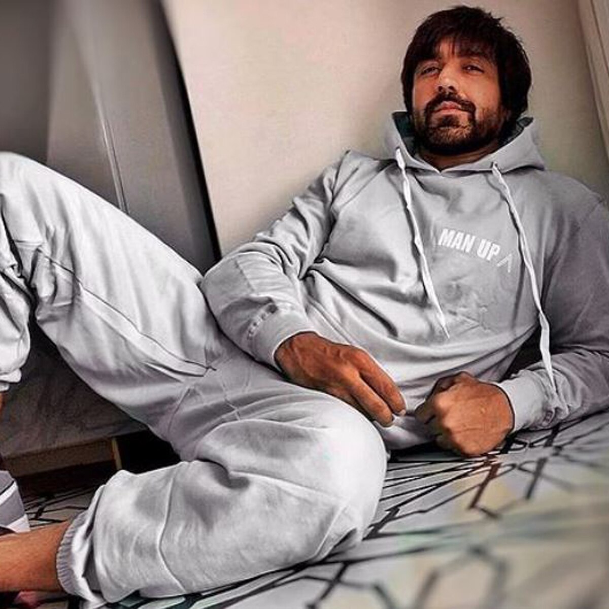 आशीष चौधरी