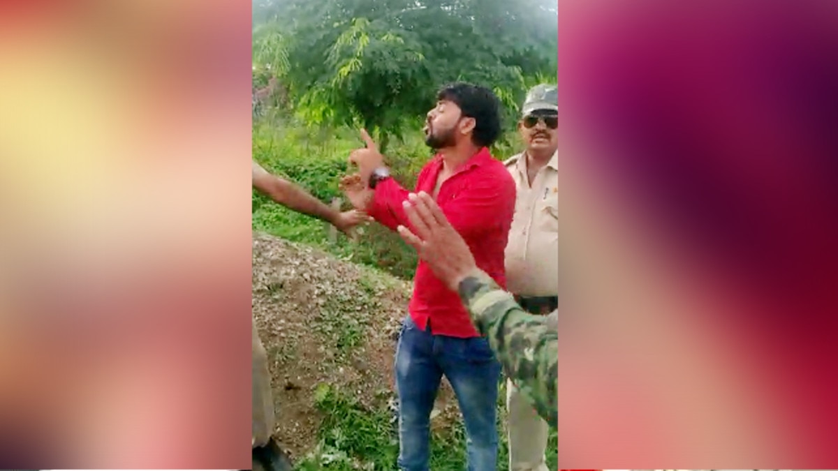 NSG commandos got angry on this matter thrashed the policeman