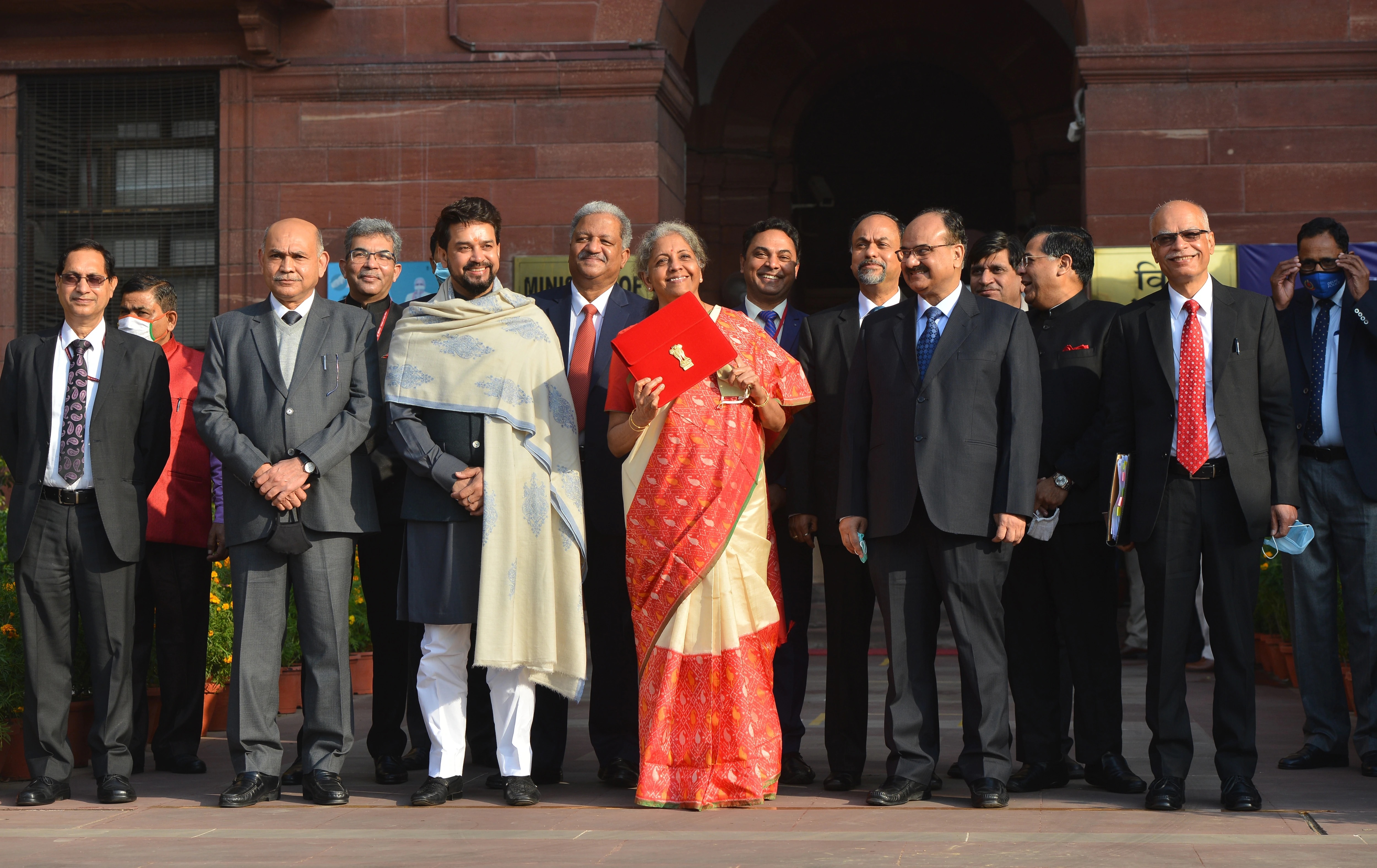 विनिवेश पर सरकार का फोकस