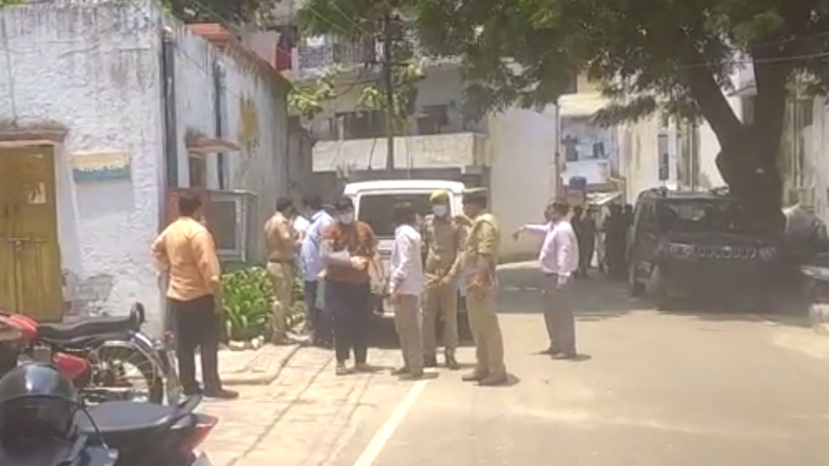 कानपुर में बैठकर अमेरिकी लोगों से ठगी 