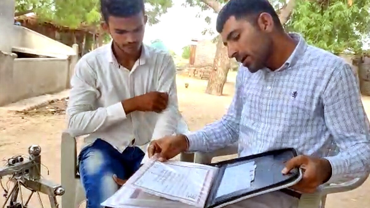 सेंसर युक्त झूला बनाकर जापान जा रहे छात्र की राह में रोड़ा बना कोरोना