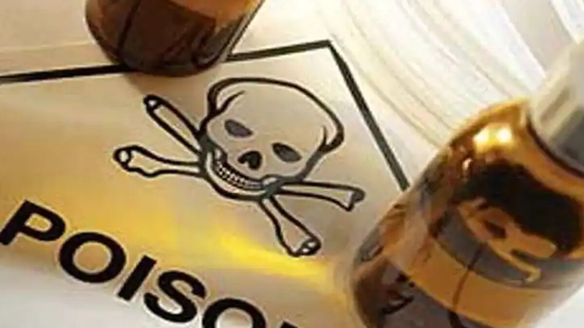 Three died after eating poisonous fish