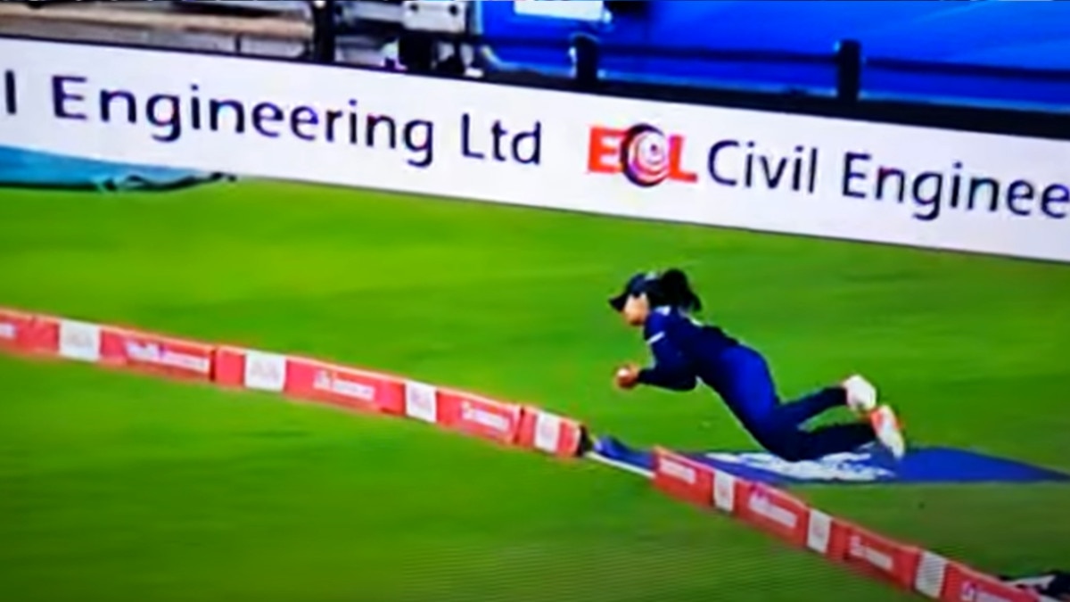 harleen deol catch boundary T 20 