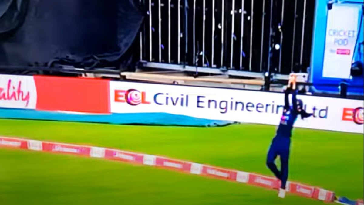 harleen deol catch boundary T 20 