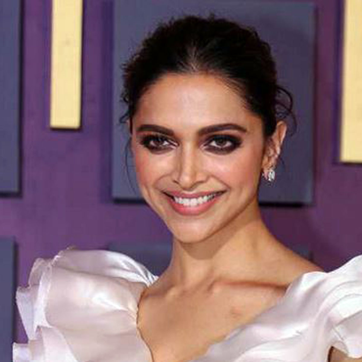 दीपिका पादुकोण