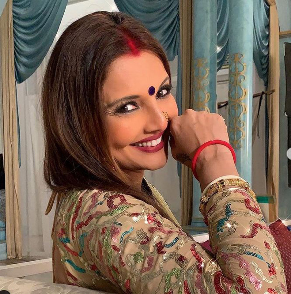 टीवी एक्ट्रेस