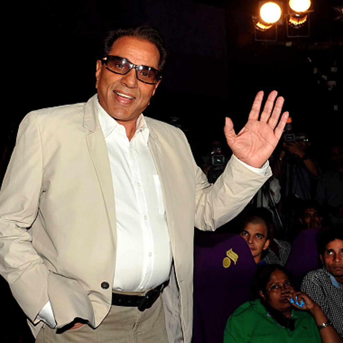 धर्मेंद्र