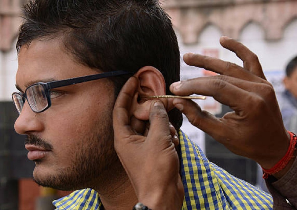 कान का मैल से पहचानें घातक बीमारी