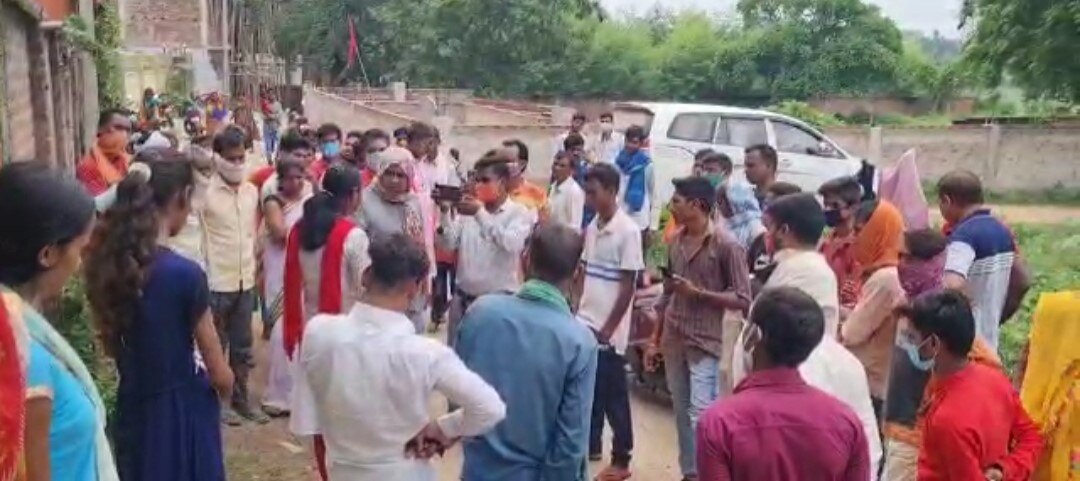 गढ़वा पहुंची साधना