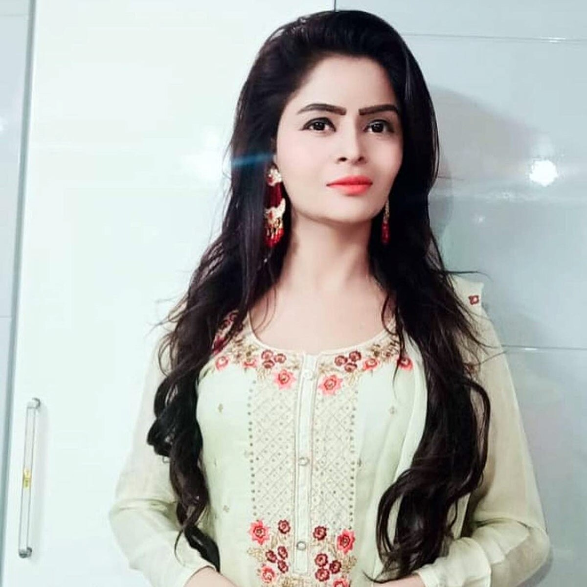 गहना वशिष्ठ