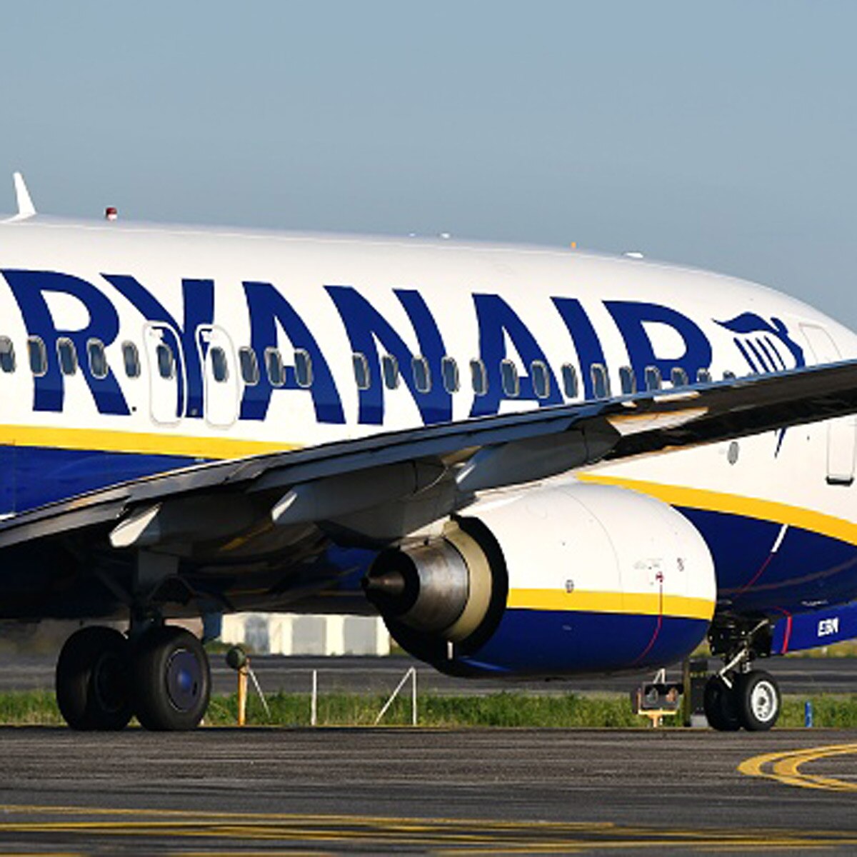 Ryanair passenger dies
