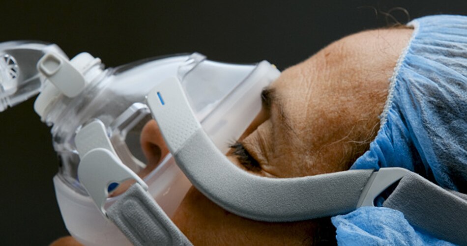 man beaten for stopping music