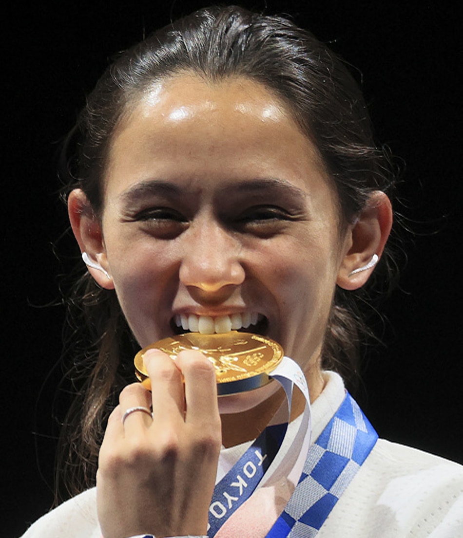 Medals bite by players 