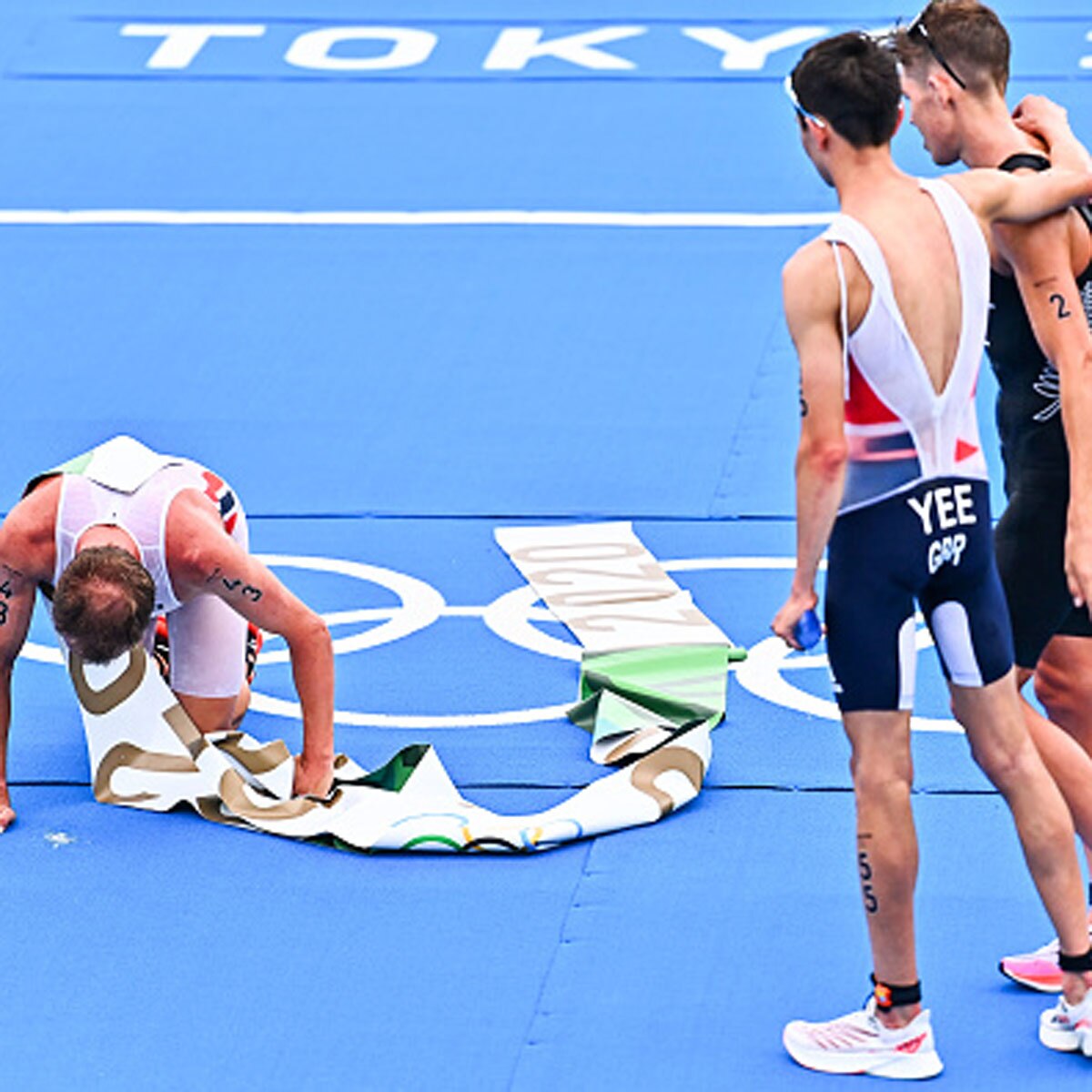 olympic win wheel chair