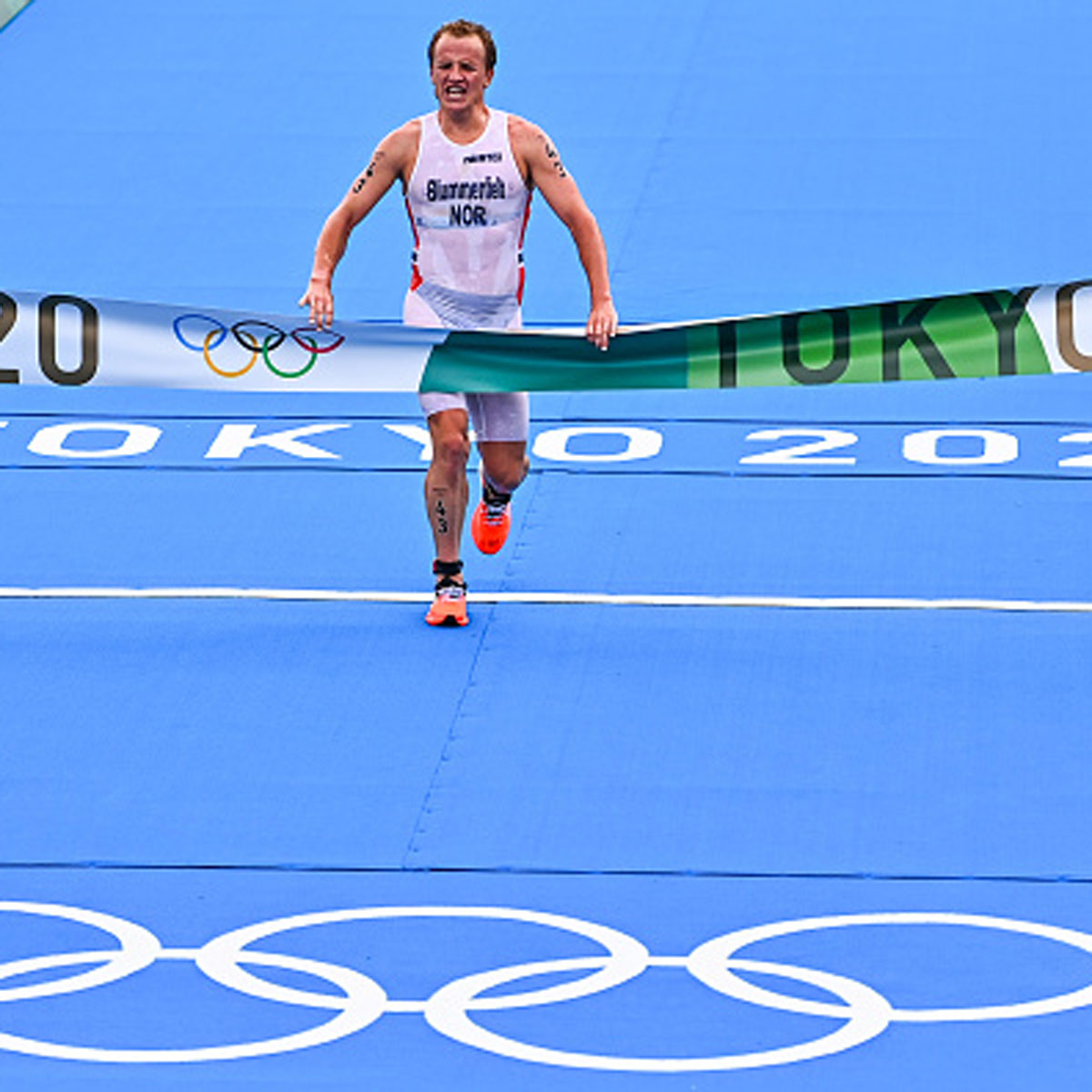 olympic win wheel chair