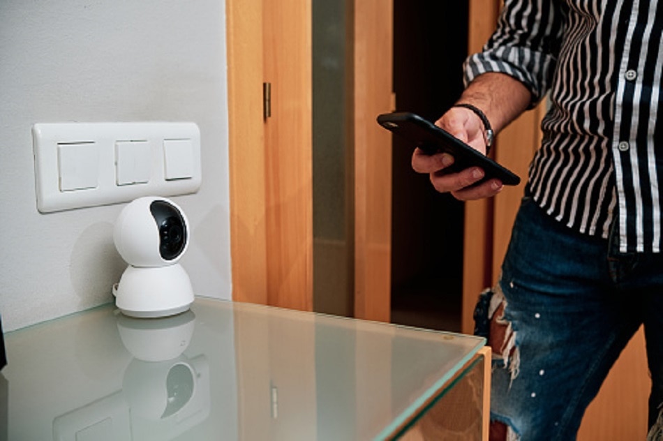 hidden cameras in lady doctor bedroom and bathroom