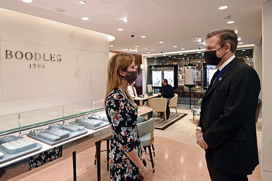 woman stole diamonds