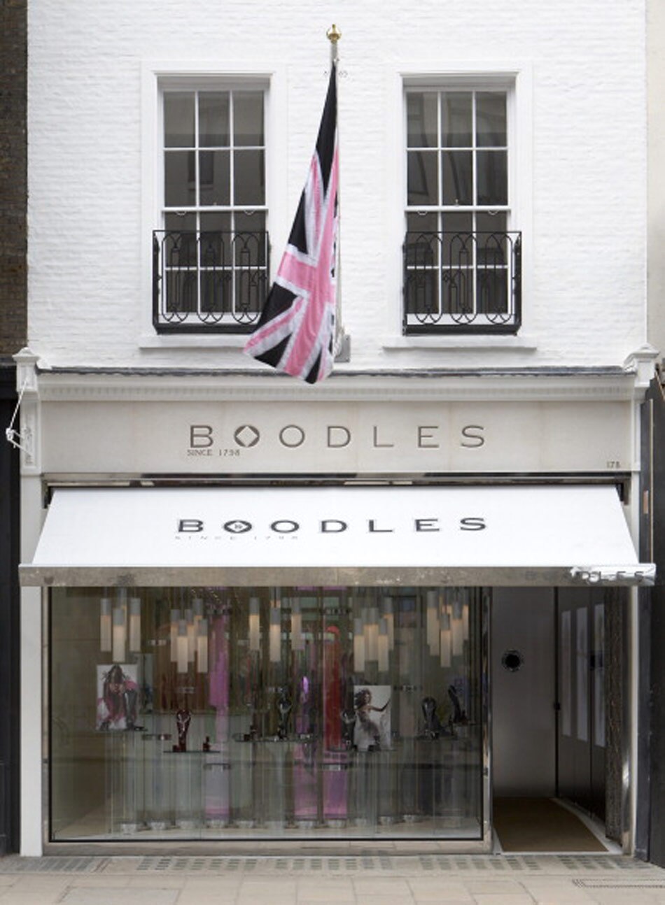 woman stole diamonds