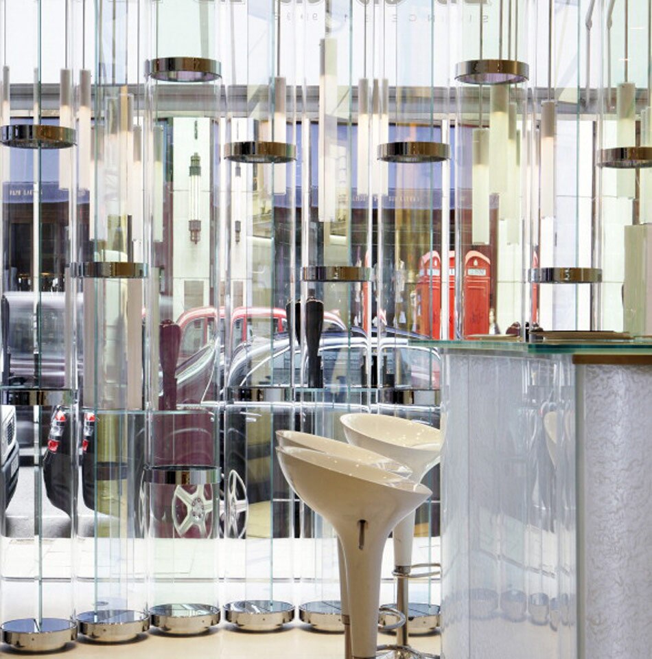 woman stole diamonds