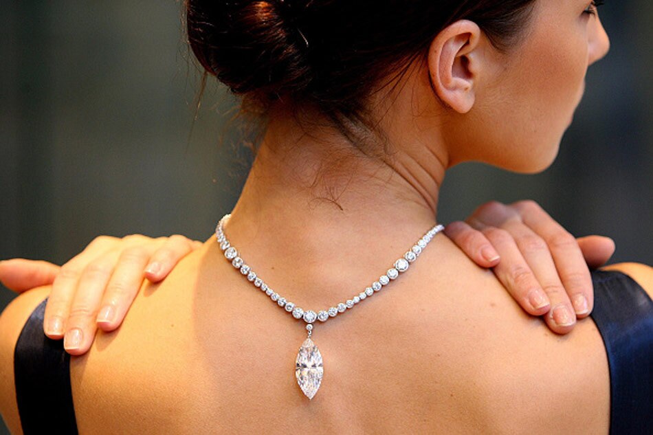 woman stole diamonds