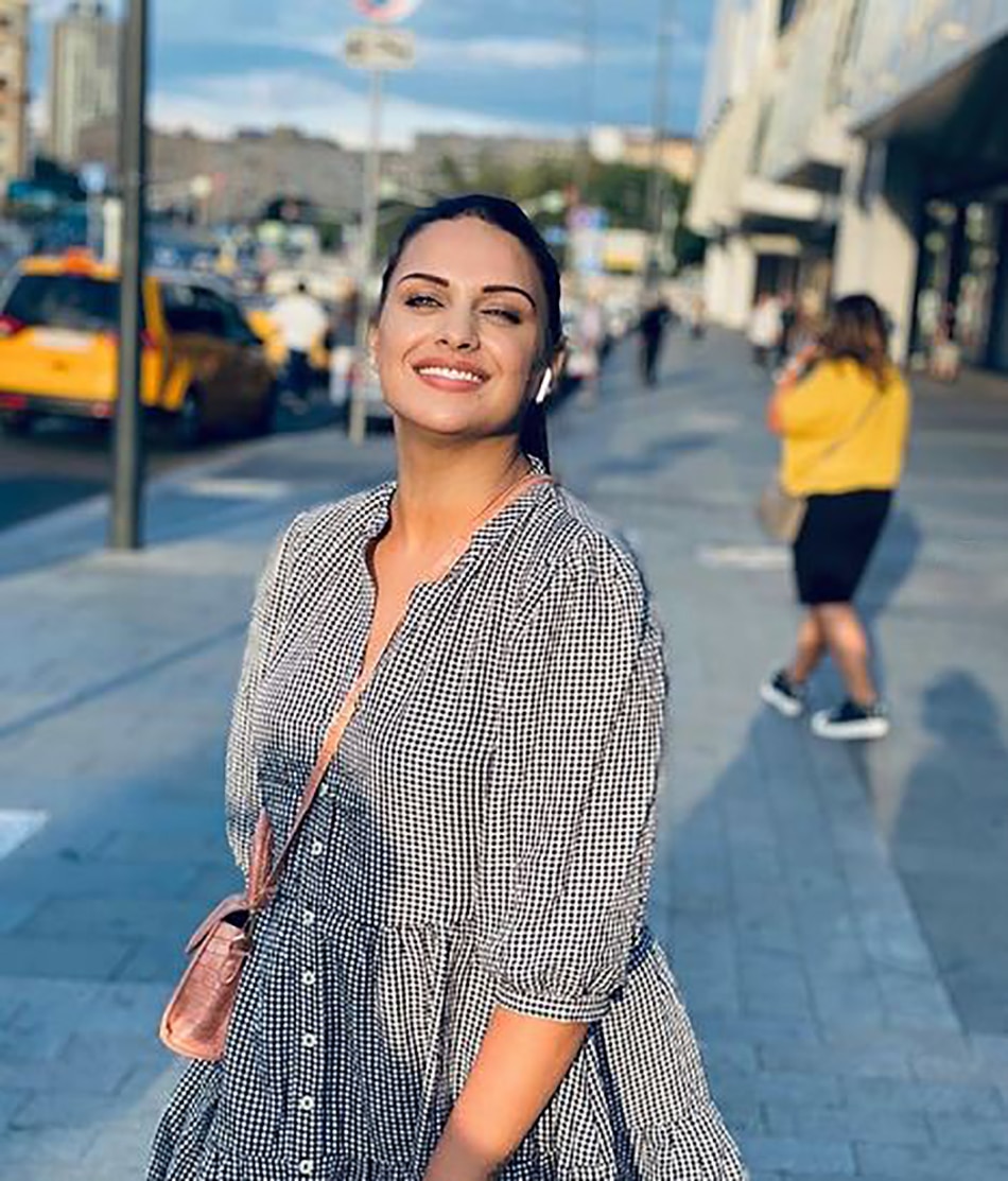 हिमांशी खुराना