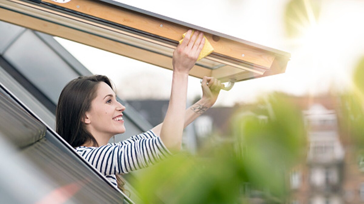 नमी वाली जगह को किटाणुरहित करते रहें