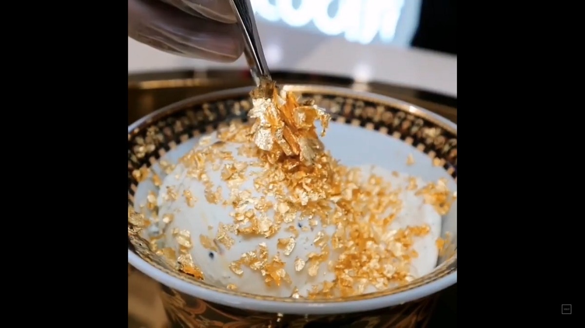 सोने से की जाती है गार्निशिंग