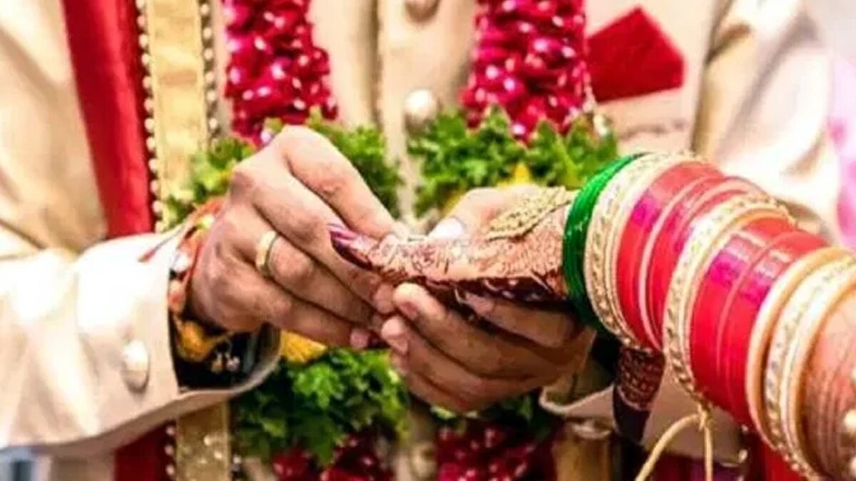 second wife came and created a ruckus in the groom marriage