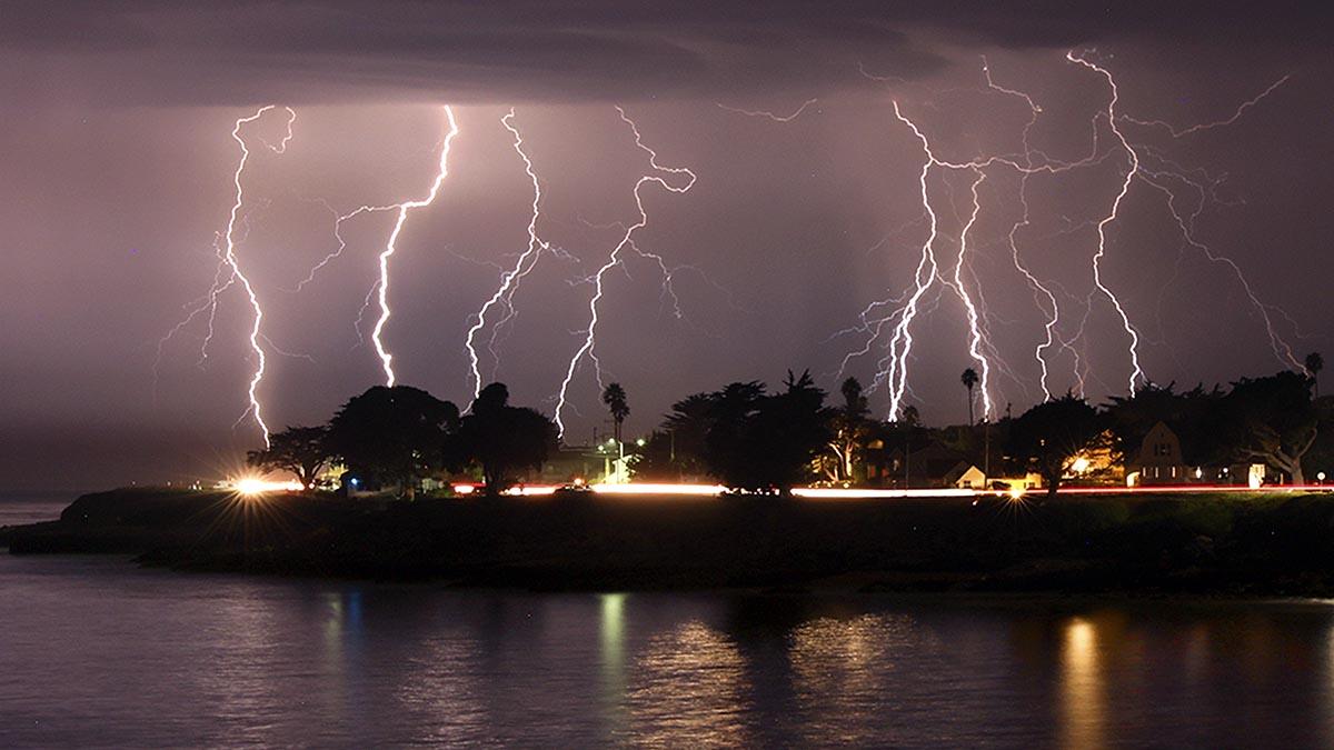 How to Protect from Lightning Strikes