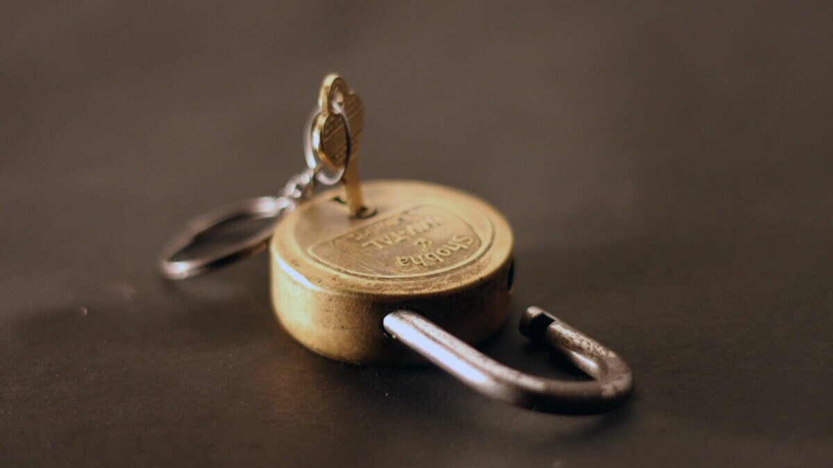 पुराने ताले