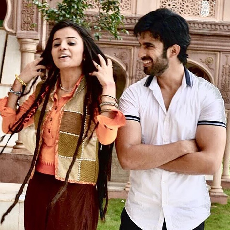 महिमा मकवाना - अंकित सिवाच 