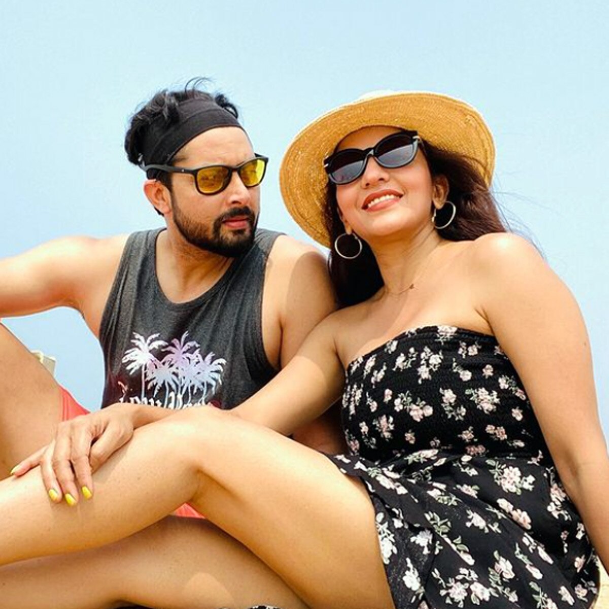 मोनालिसा-विक्रांत सिंह  