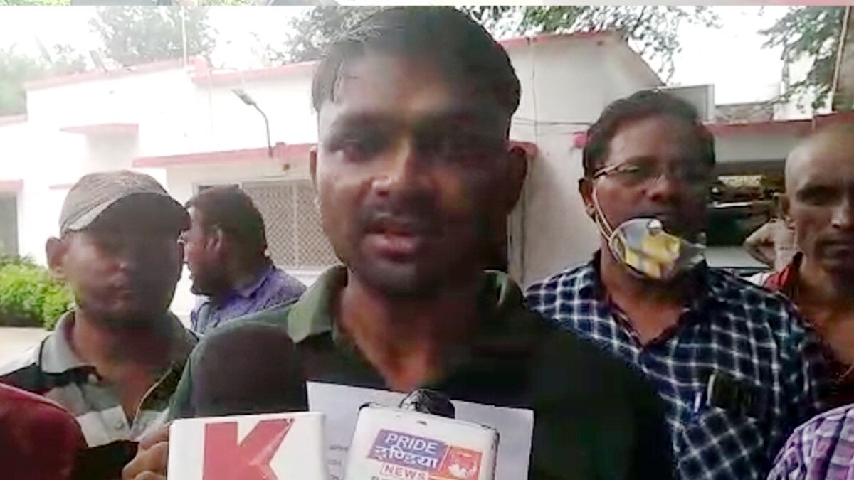 naked corpse lying on the bank of the river for three days