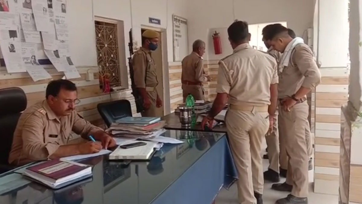 शादी की दावत खाने के बाद महिला प्रधान की मौत 