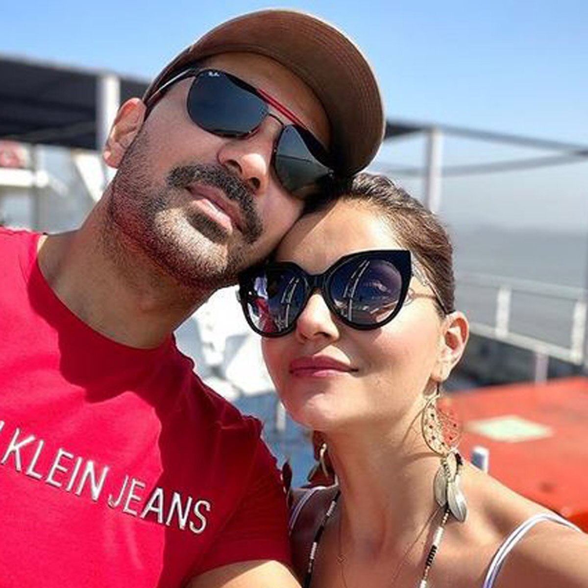 अभिनव संग रुबीना