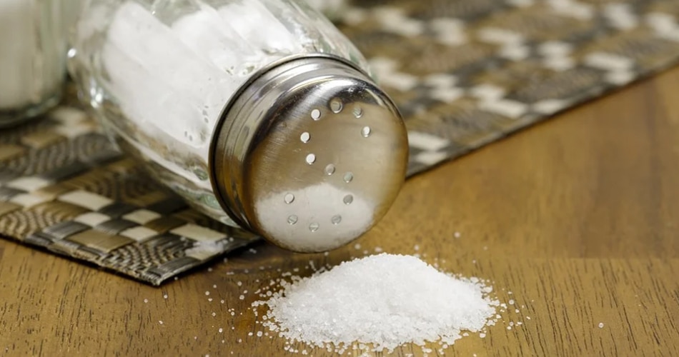 ज्यादा मीठे और नमक से बनाएं दूरी