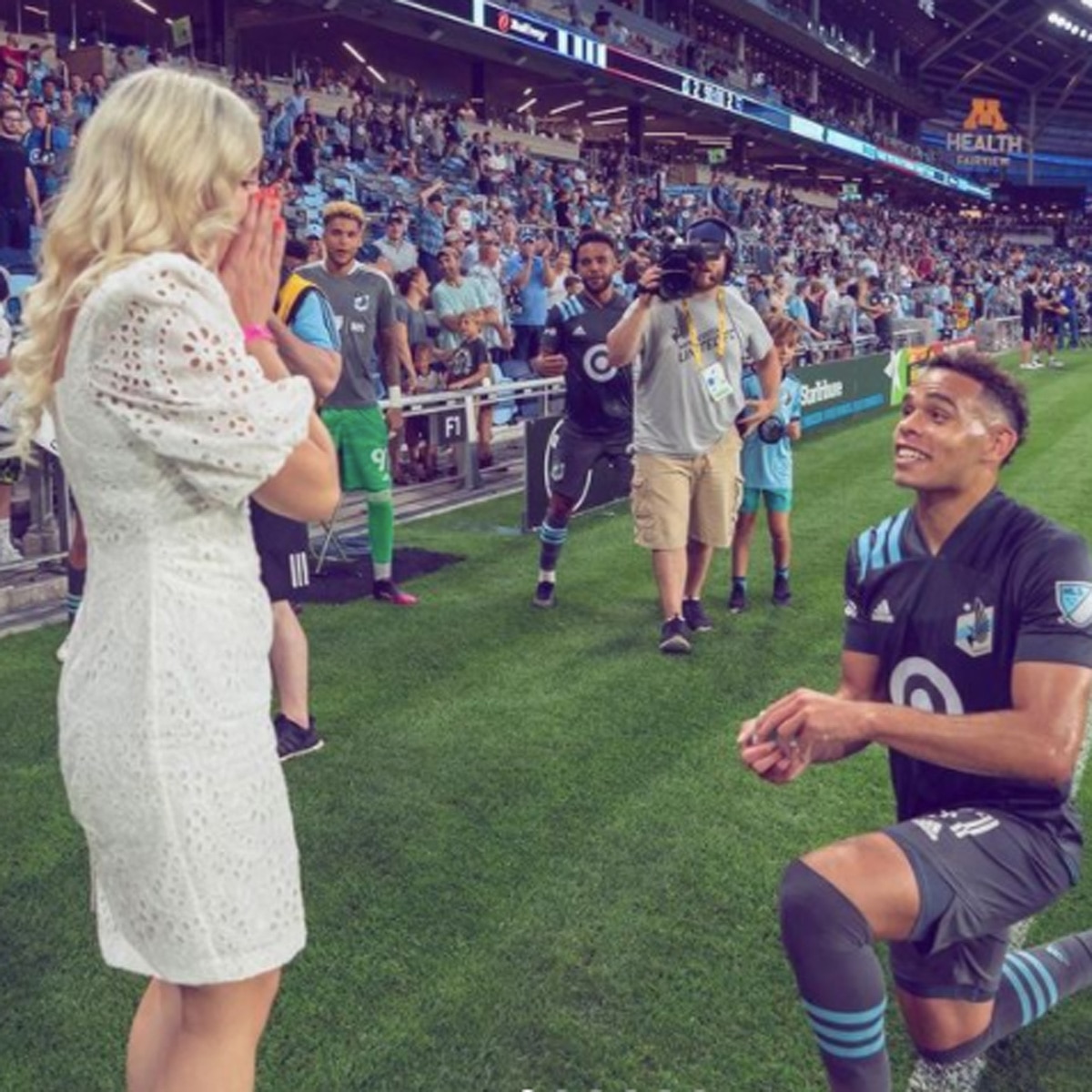 footballer proposed girlfriend