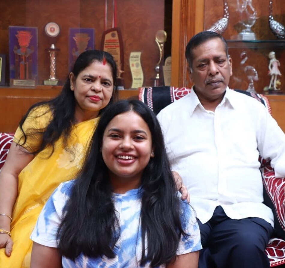 gucci belt viral mom