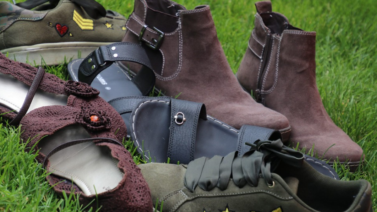 खराब जूते-चप्‍पल