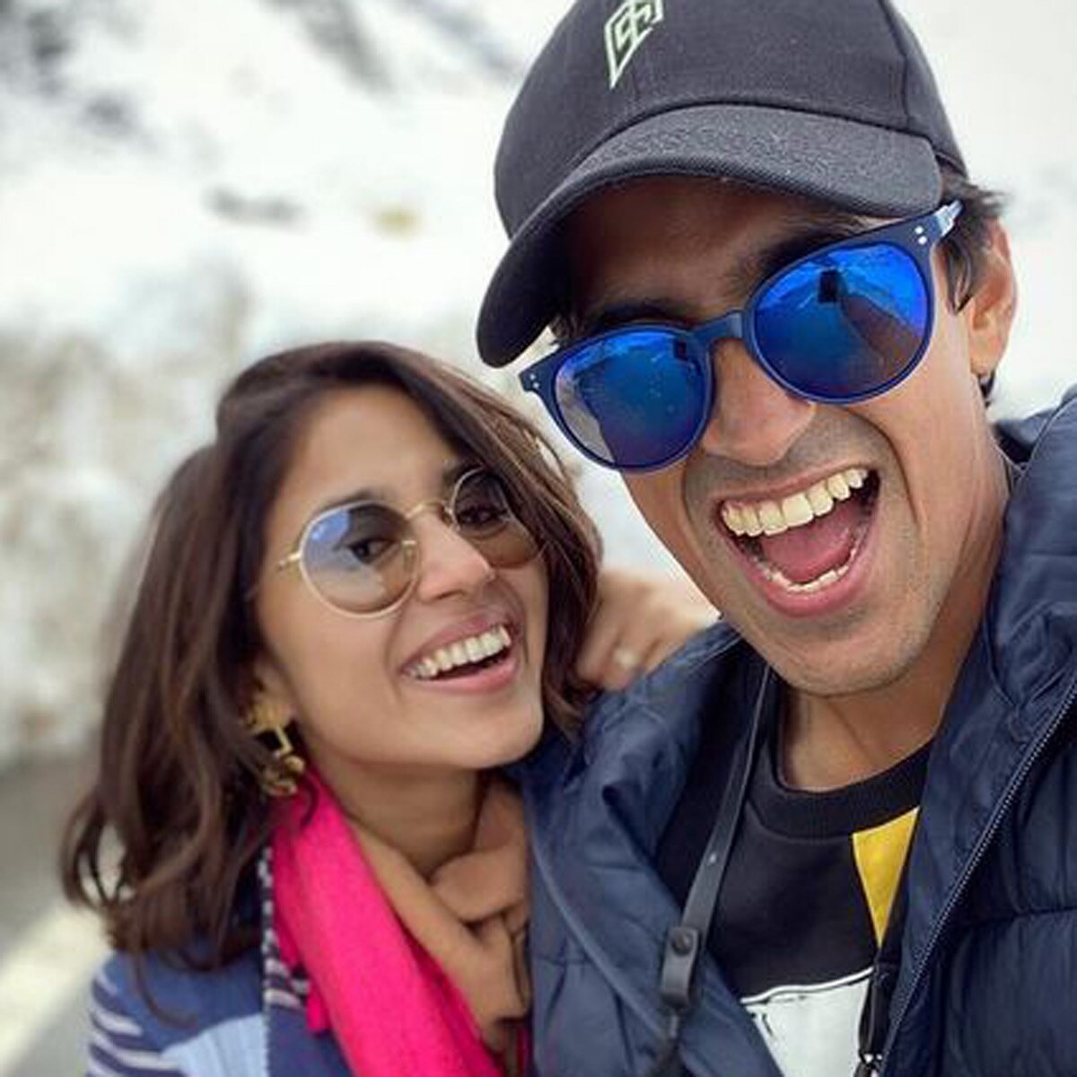 चैतन्य शर्मा संग श्वेता