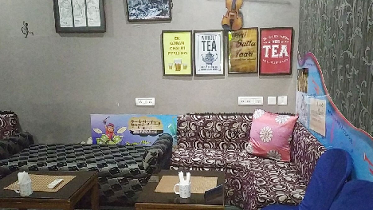 इस कैफे में मिलती है 12 देशों की स्पेशल चाय 