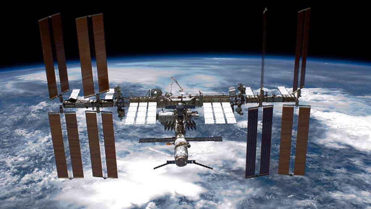 Space Debris May Hit ISS