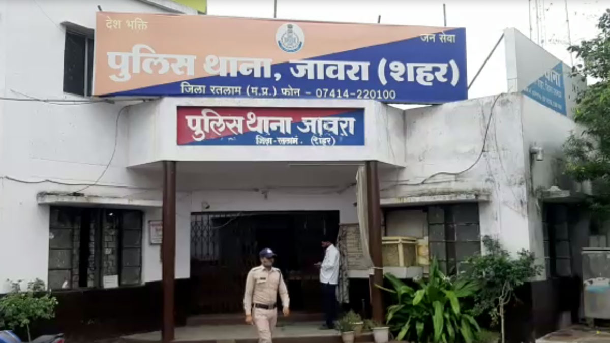 लड़की से रेप के बाद आरोपी युवक ने ब्लैकमेल कर 1.35 करोड़ रुपये ऐंठे