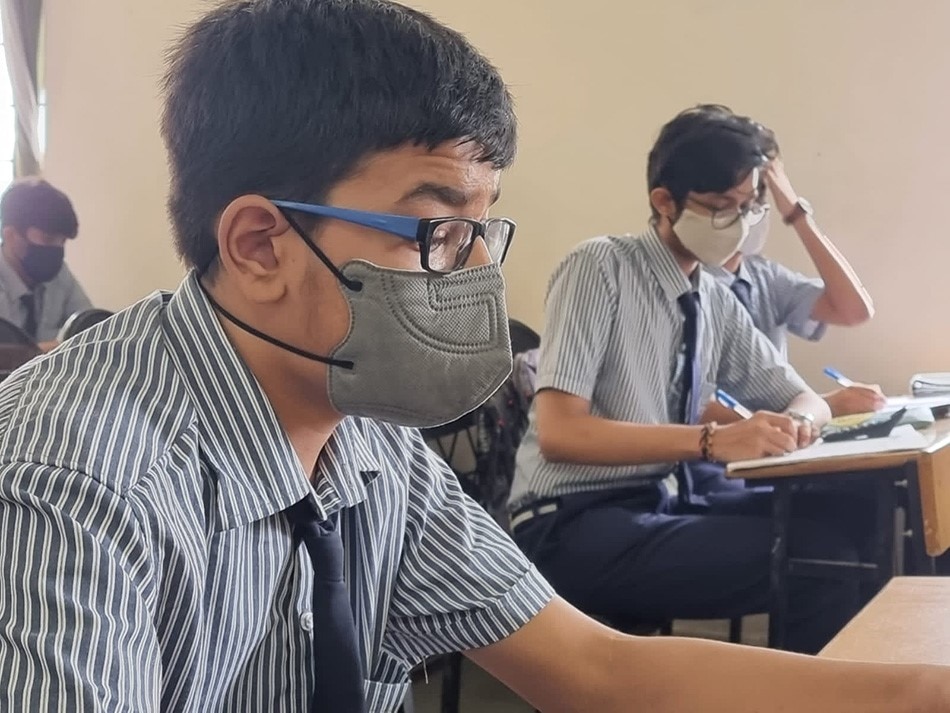 School Reopen in Gujarat (aajtak.in)