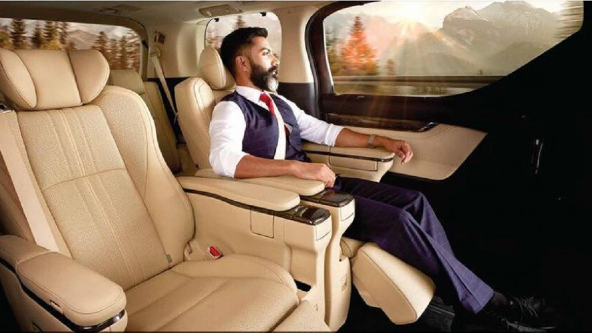 Toyota की इन इलेक्ट्रिक गाड़ियों में मिलेगी सबसे लंबी बैटरी वारंटी!